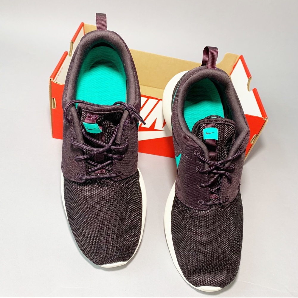 Mens Nike Roshe One Burgundy Ash/Clear Emerald - Picture 6 of 8